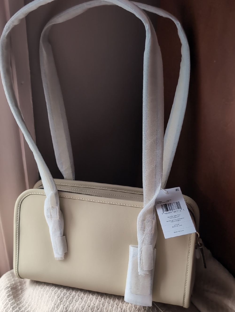 NWT Coach Swing Zip Full Size Moonlight Glove Tanned Leather Cream Brass